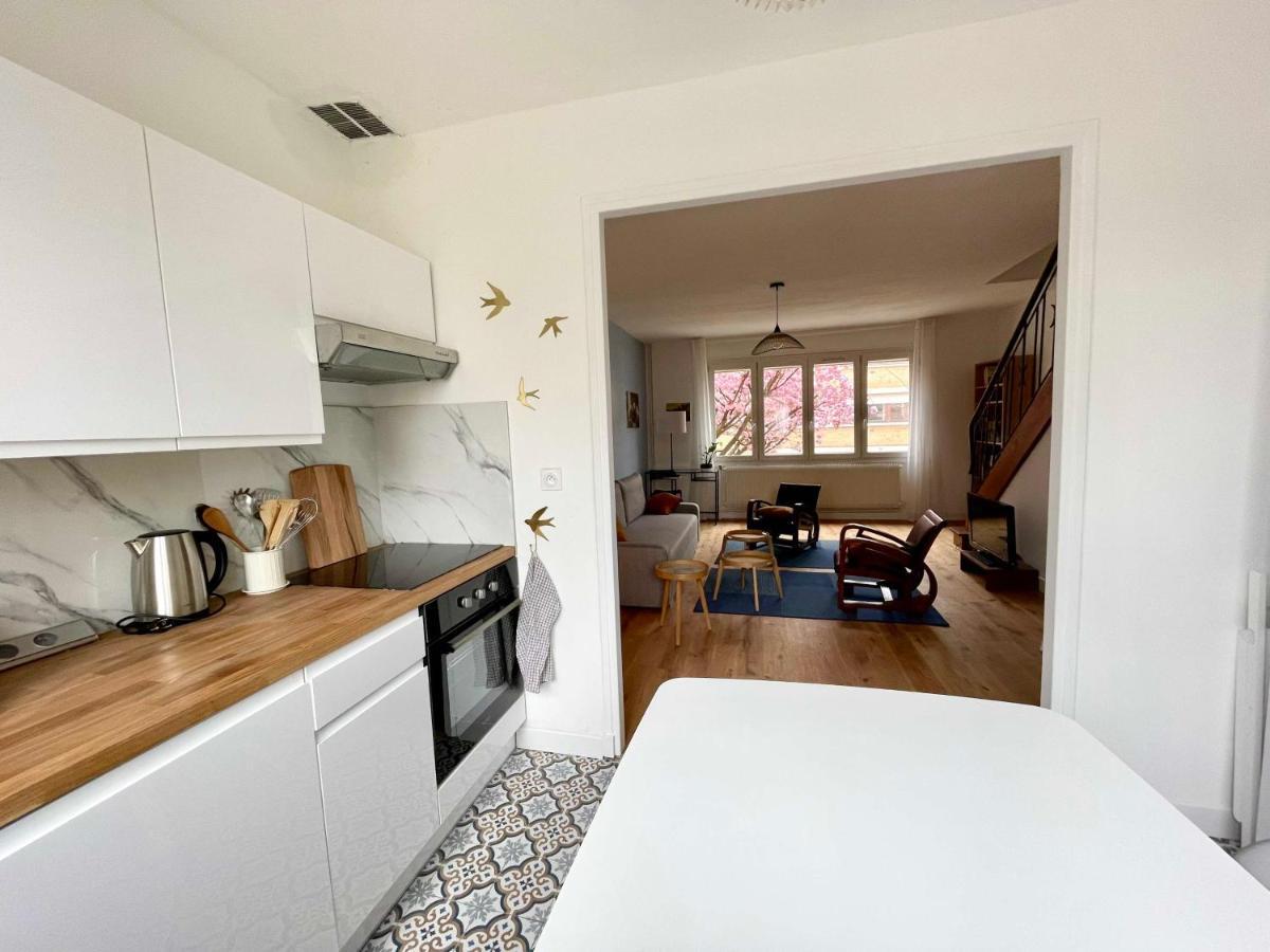 リール La Chambre Jaune Maison Avec Grande Terrasse Et Garage Priveヴィラ エクステリア 写真